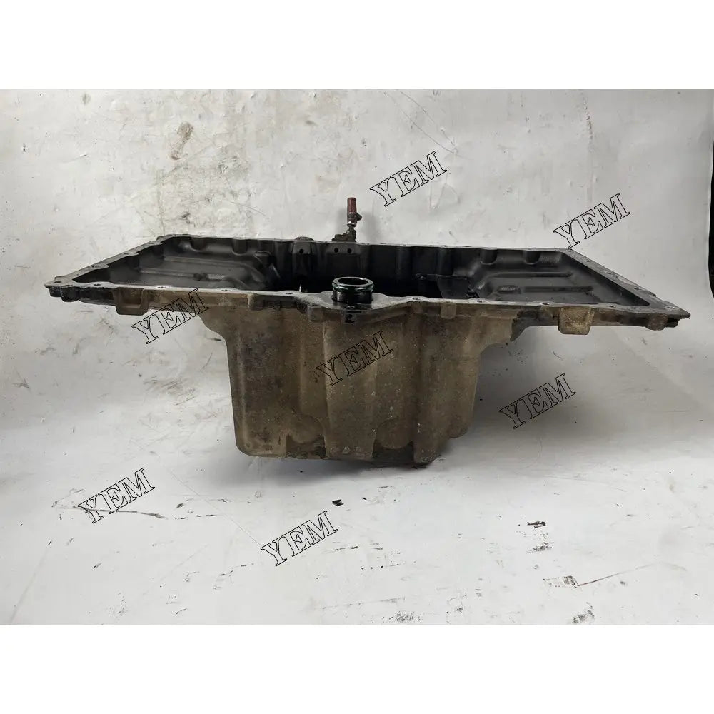 Engine D934T S Oil Pan For Liebherr 10121082 Diesel engine spare parts For Yanmar
