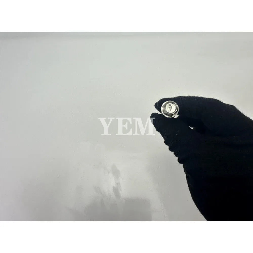 V3307 For Kubota 01754-50860 Injector pressure plate screw Engine Spare Parts For Yanmar