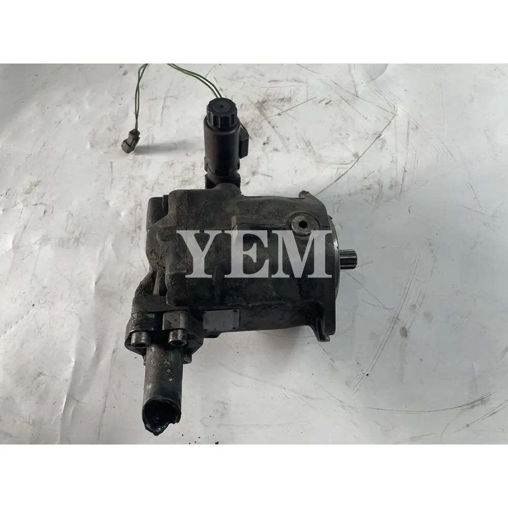 Engine 30628067 For Liebherr Fan drive hydraulic motor D926T Engine Parts For Yanmar