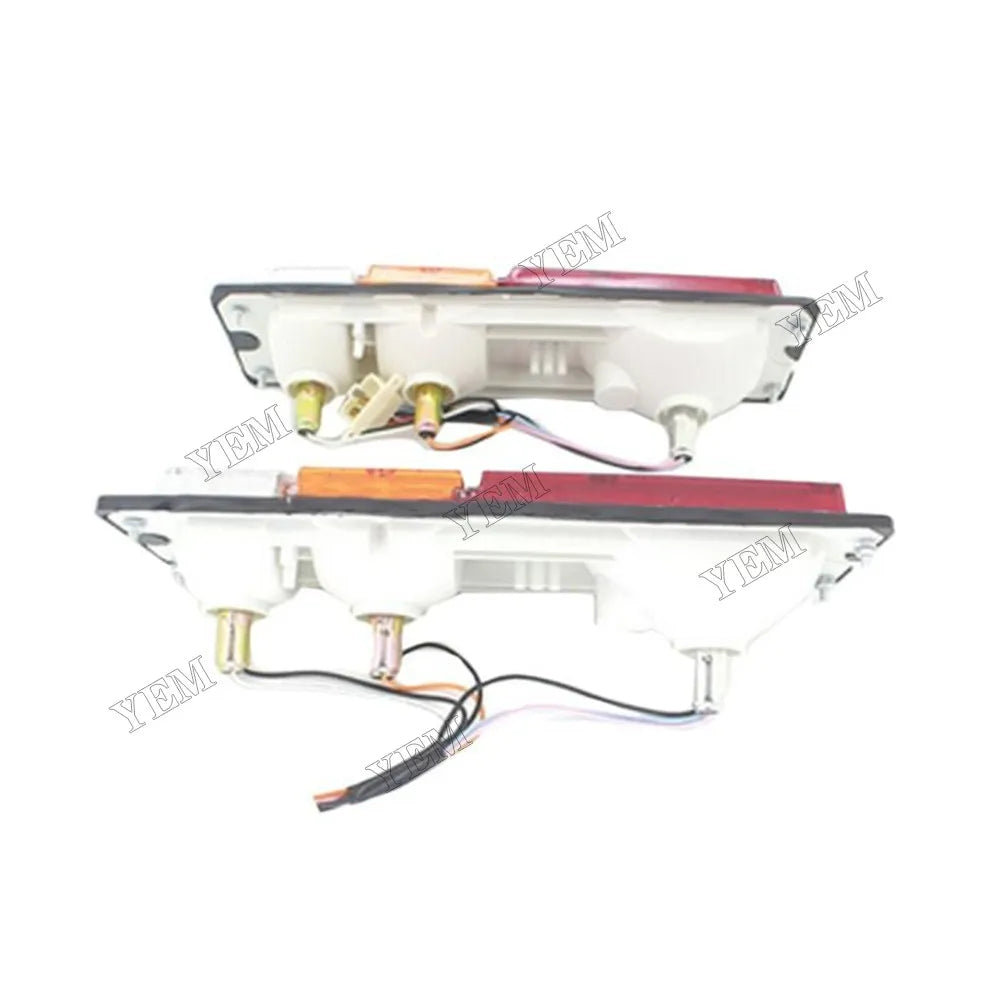 For Isuzu Truck FSR NPR NKR71 Tail Lamp 5-82230018-3 5-82230019-3