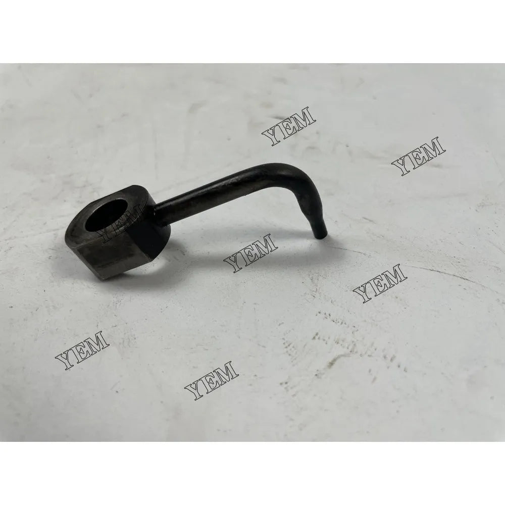 D934T S For Liebherr 9073796 Oil nozzle Engine Spare Parts For Yanmar