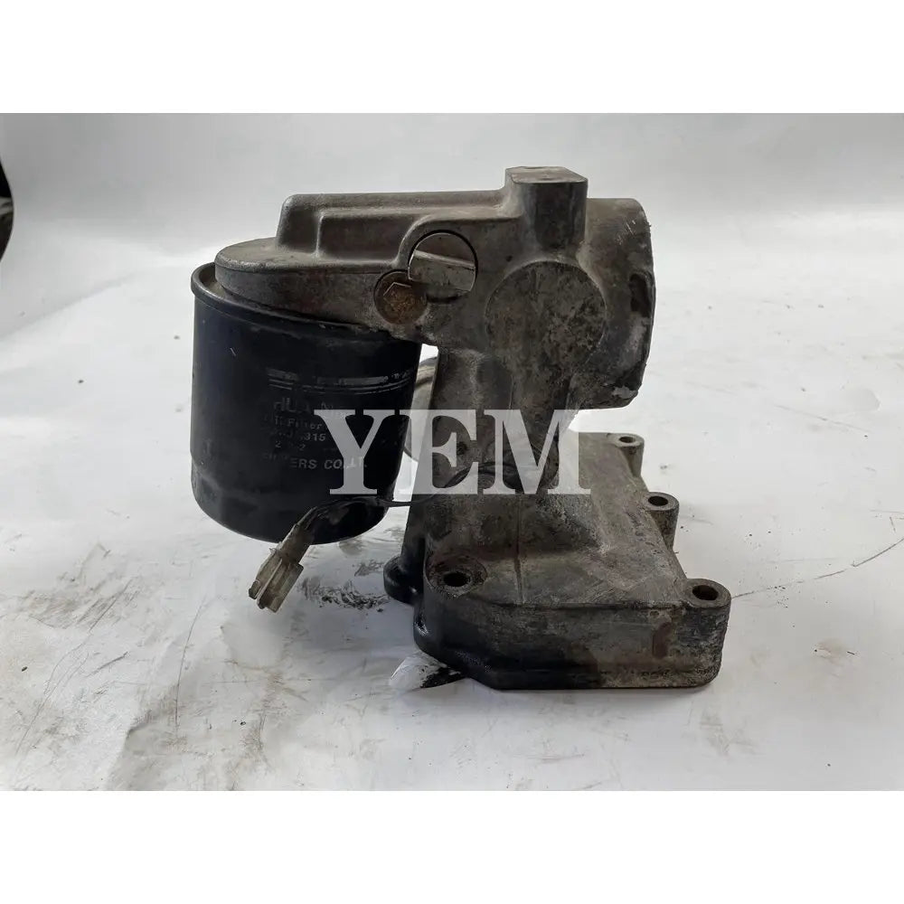 Engine 9073374 For Liebherr Thermostat upper seat D926T Engine Parts For Yanmar