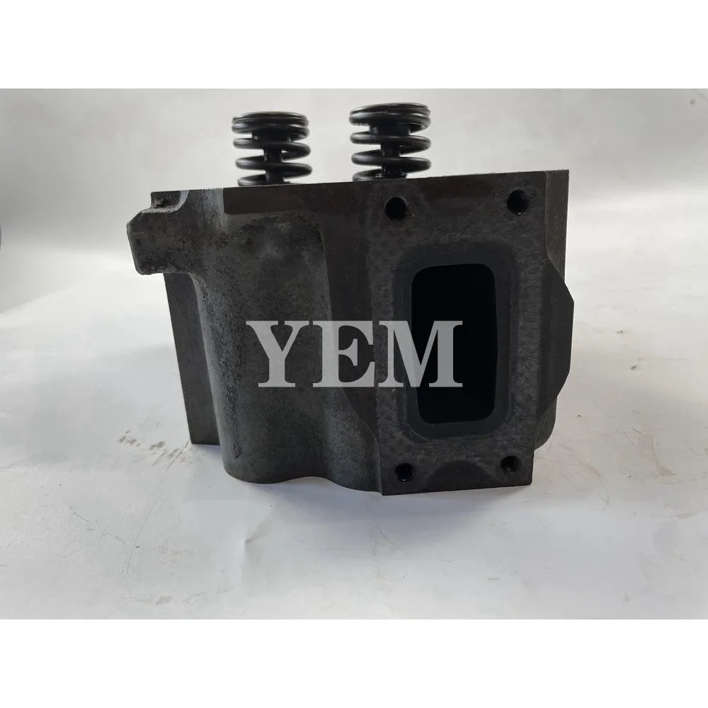 Engine D926T Cylinder Head Assy For Liebherr Diesel engine spare parts For Yanmar