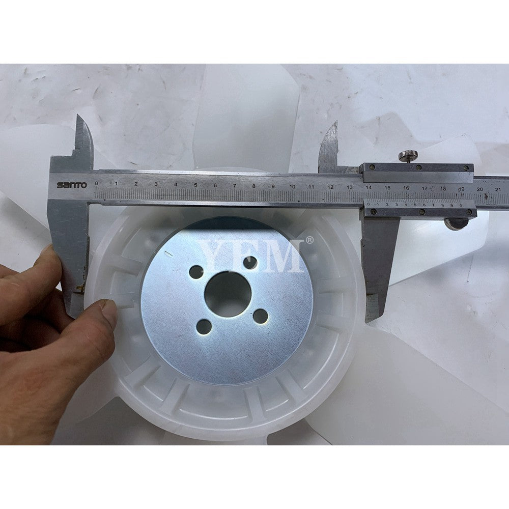 oem D1005 15547-74112 Fan Blade Kubota D1005 Engine For Kubota