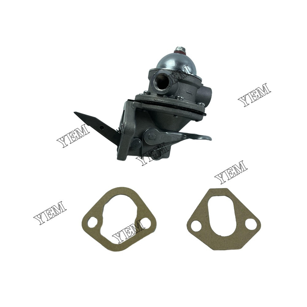 For Kubota V4000 Fuel Pump 15451-52033 V4000 diesel engine Parts For Kubota