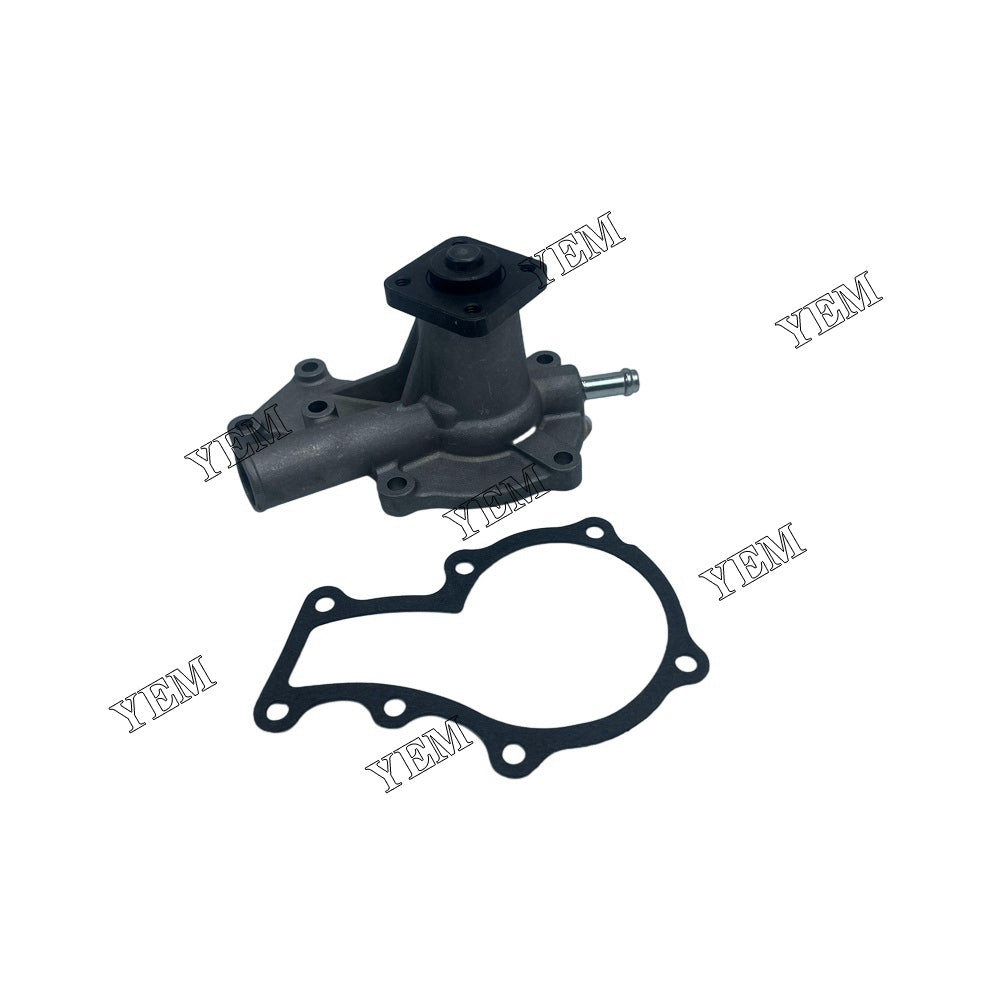For Kubota D722 Water Pump 19883-73030 D722 diesel engine Parts