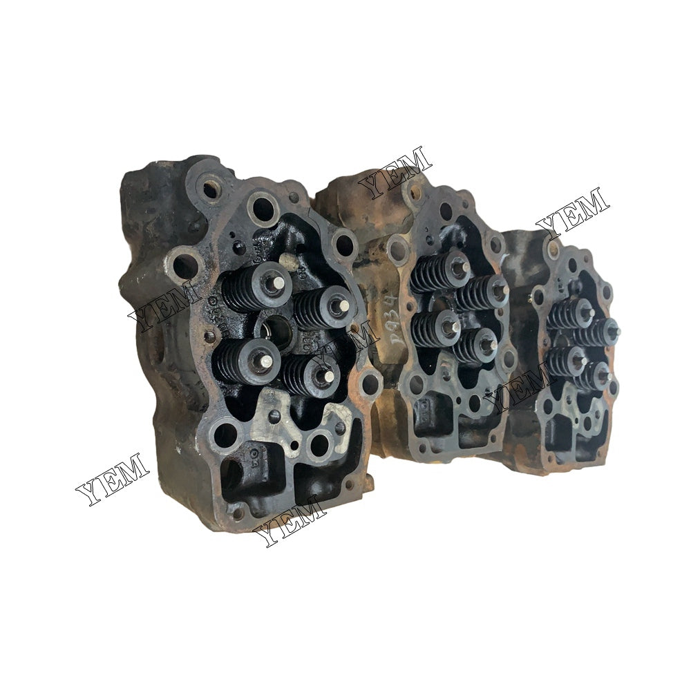 durable cylinder head For Liebherr D934 Engine Parts