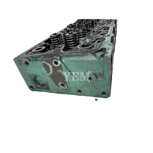 D2.6 Complete Cylinder Head Assy with Valves For Kubota D2.6 Tractor Engine parts used For Kubota