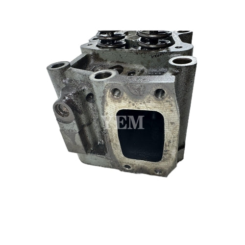 D926T D924T Complete Cylinder Head Assy with Valves For Liebherr D926T D924T Excavator Engine parts used For Liebherr