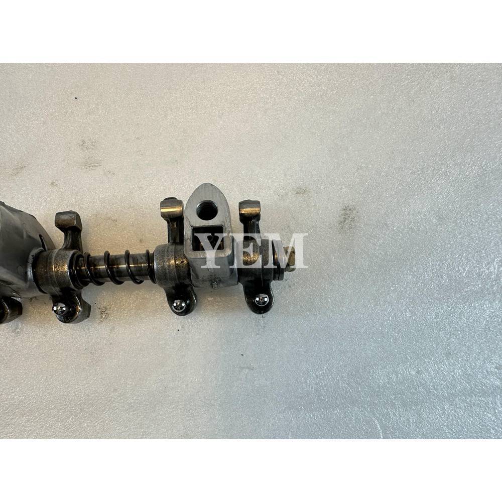 D1105 Rocker Arm assembly 16261-14264+16241-14032 For Kubota F2680 B92 B2401 B2601 FZ2400 A-195 Tractor Parts For Kubota