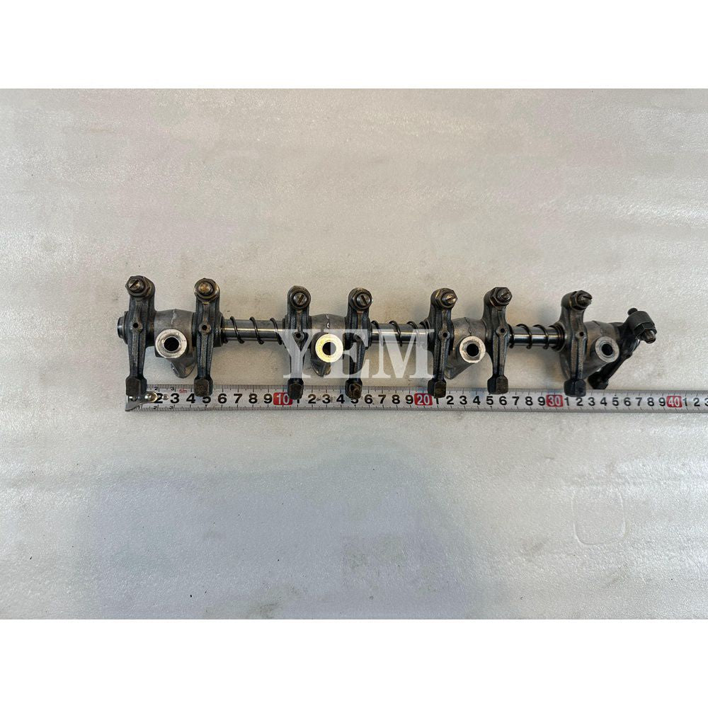 V1902 Rocker Arm assembly 15621-1403-0 For Kubota L3350 L3602 L3650 L3450 Tractor Parts For Kubota