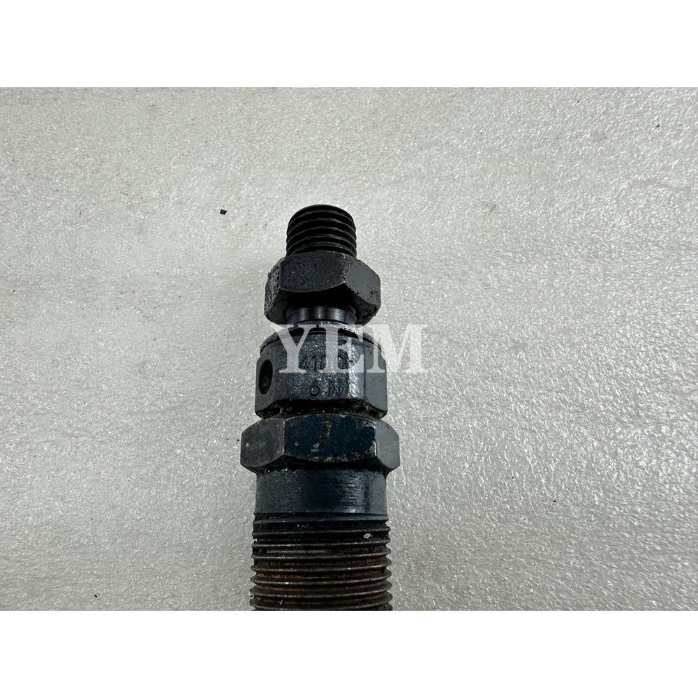 USED For Kubota Engine 16871-53000 Z482 Fuel Injector OEM Parts For Kubota
