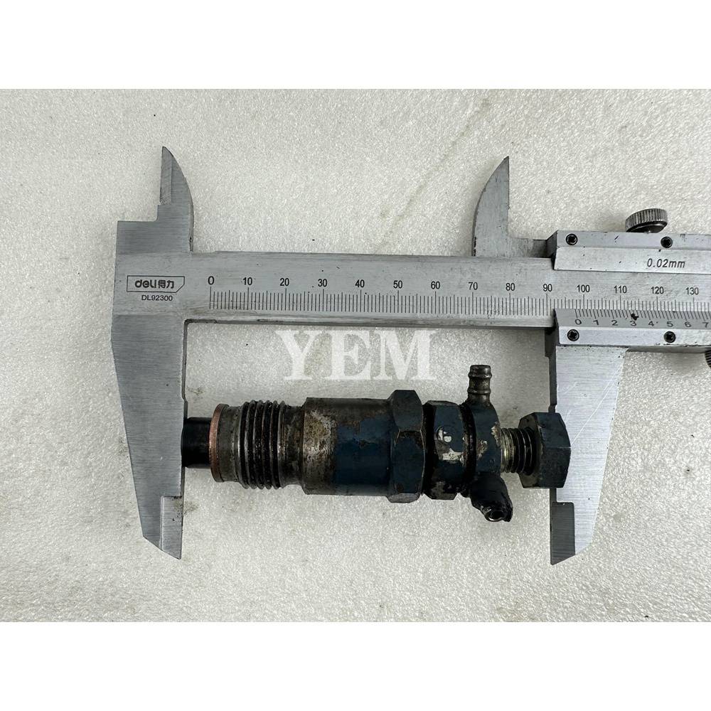 USED For Kubota Engine Z750 Fuel Injector OEM Parts For Kubota