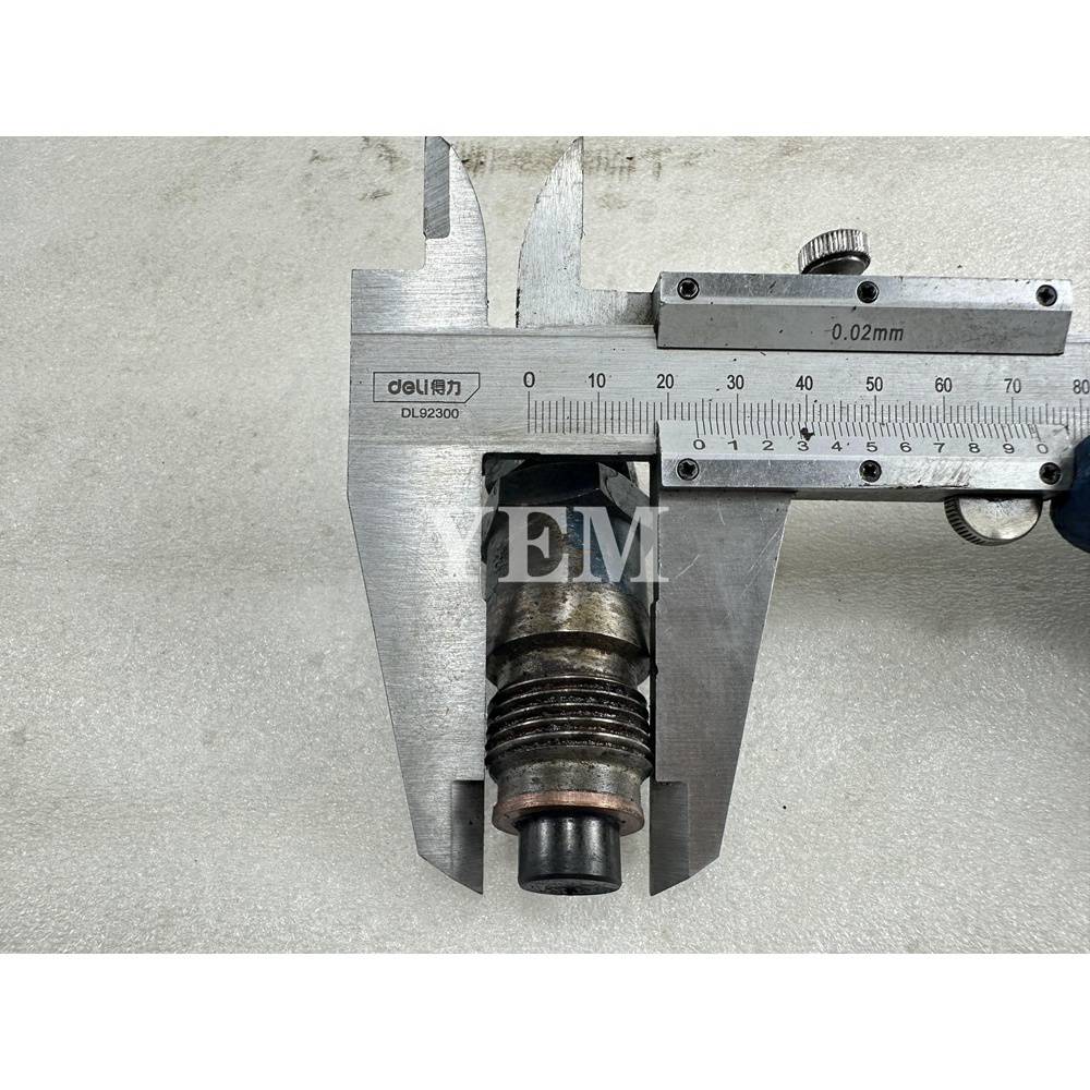 USED For Kubota Engine Z750 Fuel Injector OEM Parts For Kubota