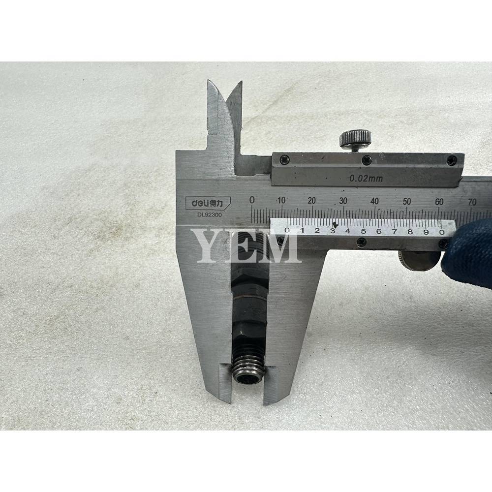 USED For Yanmar Engine 3TNA72 Fuel Injector OEM Parts For Yanmar