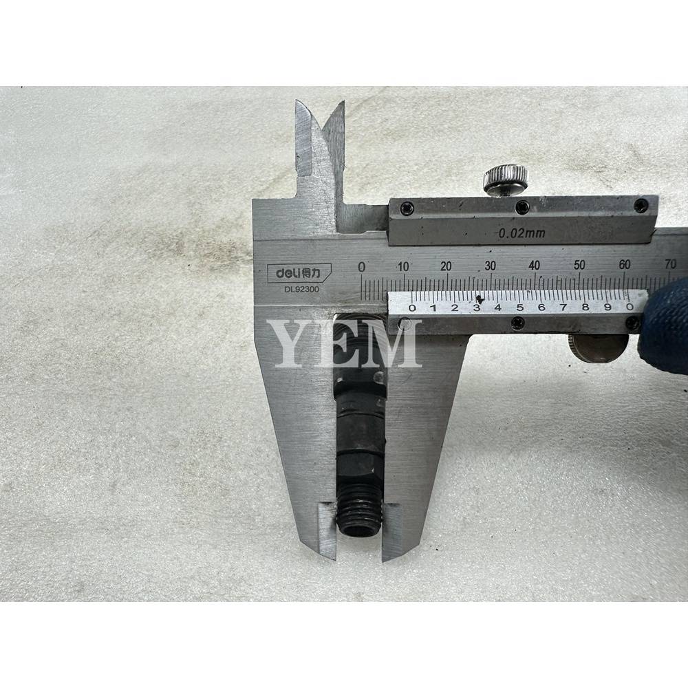 USED For Yanmar Engine 3TNE72 Fuel Injector OEM Parts For Yanmar