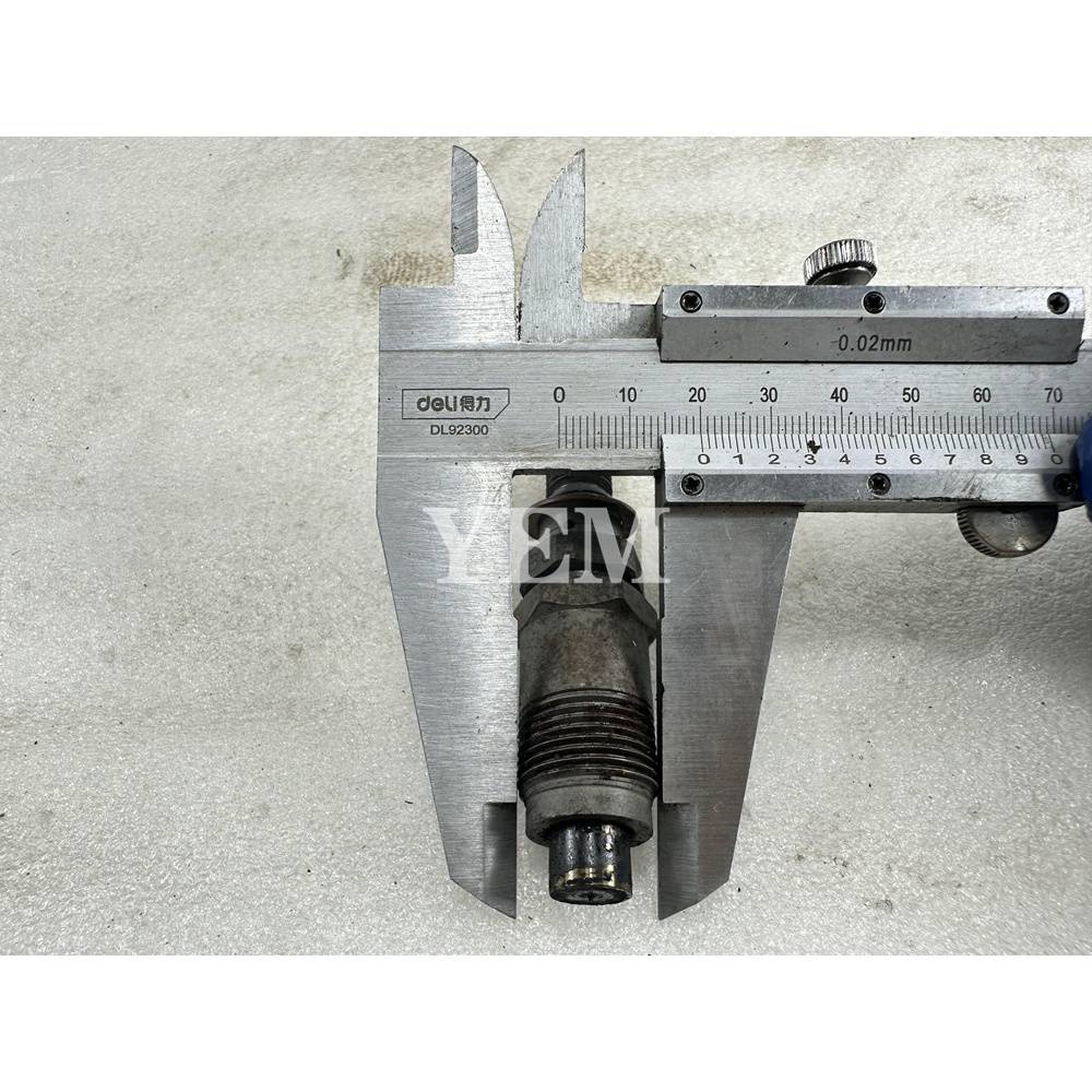 USED For Yanmar Engine 719620-53100 3TNA72 Fuel Injector OEM Parts For Yanmar