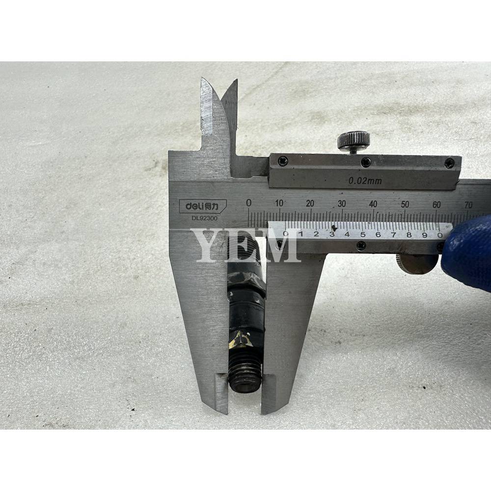 USED For Yanmar Engine 3TNV68 Fuel Injector OEM Parts For Yanmar