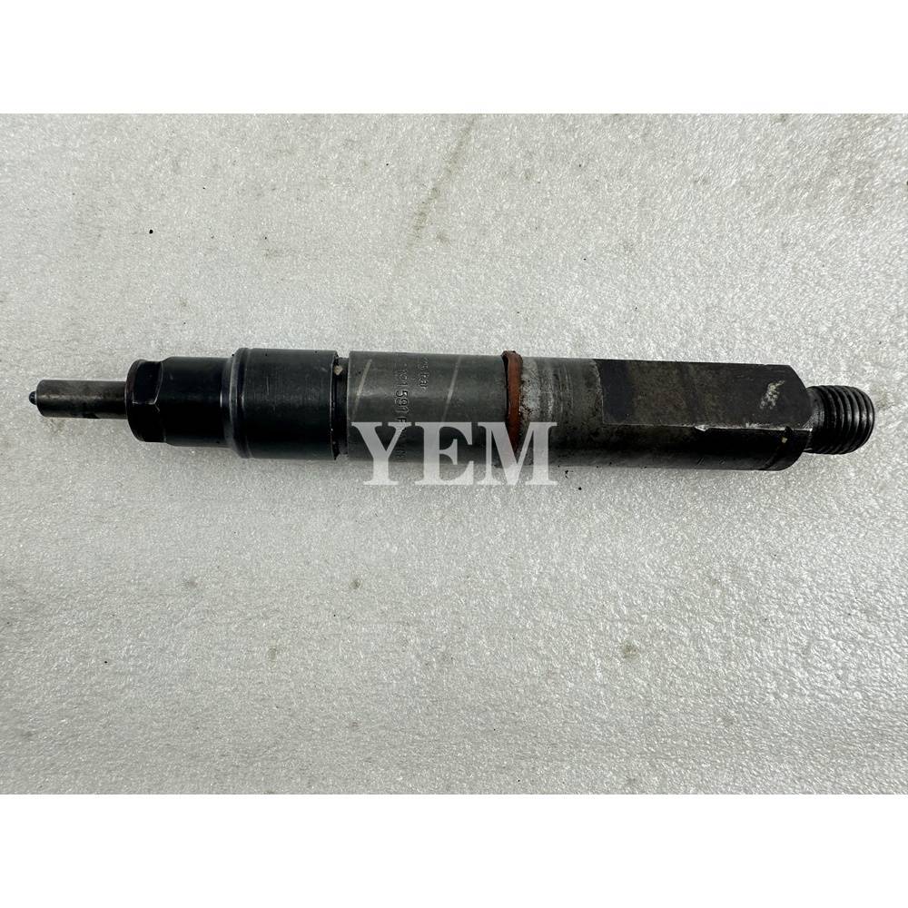 USED For Liebherr Engine 9078856 D926 Fuel Injector OEM Parts For Liebherr