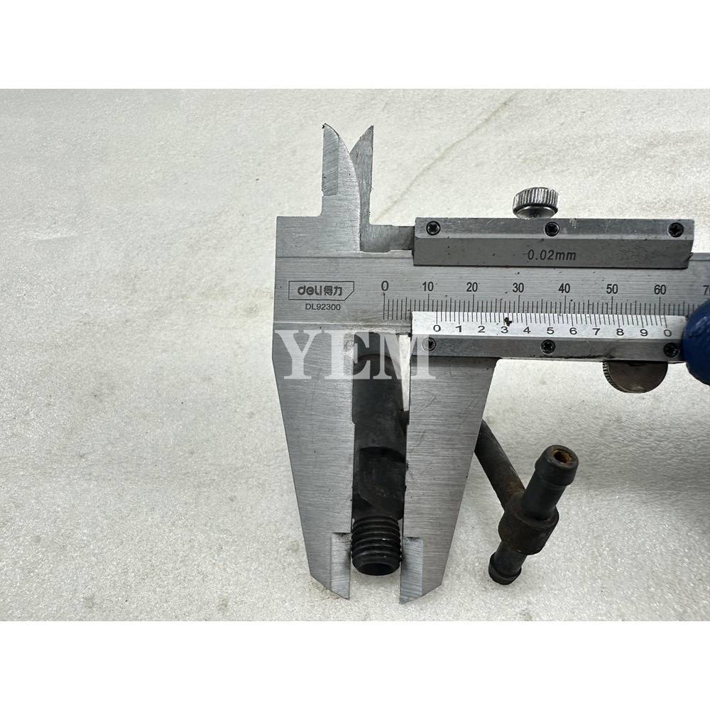 USED For Isuzu Engine 8-94375-195-1 3KR2 Fuel Injector OEM Parts For Isuzu