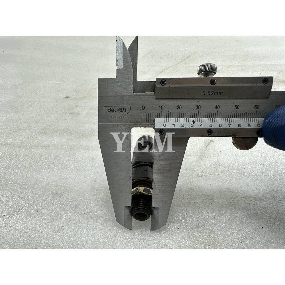 USED For Isuzu Engine 8-97116-099-0 4LC1 Fuel Injector OEM Parts For Isuzu