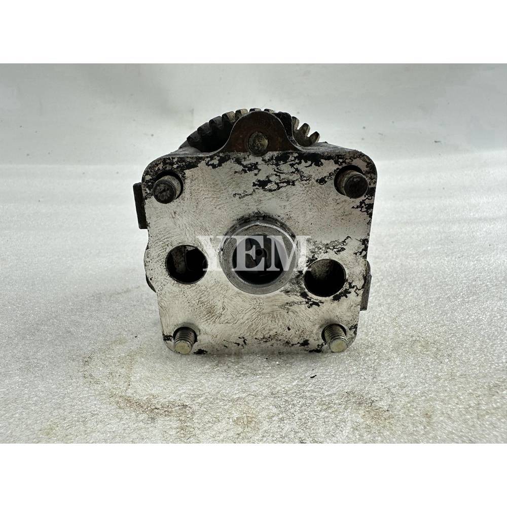 C1.8 Oil Pump 45T 15471-35013 For Caterpillar Diesel engine parts For Caterpillar