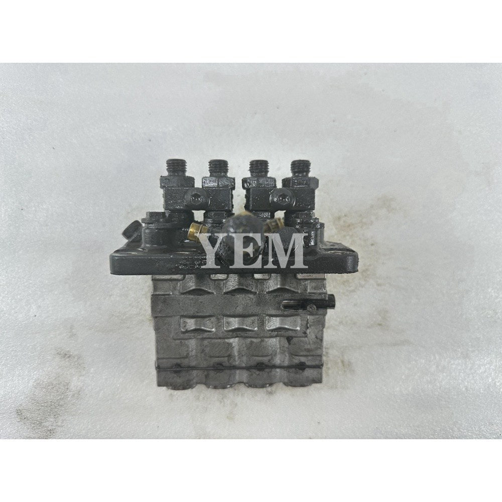 Used Fuel Injection Pump For Kubota V2003-DI Engine Parts Excavator KX121-3 KX161 For Kubota