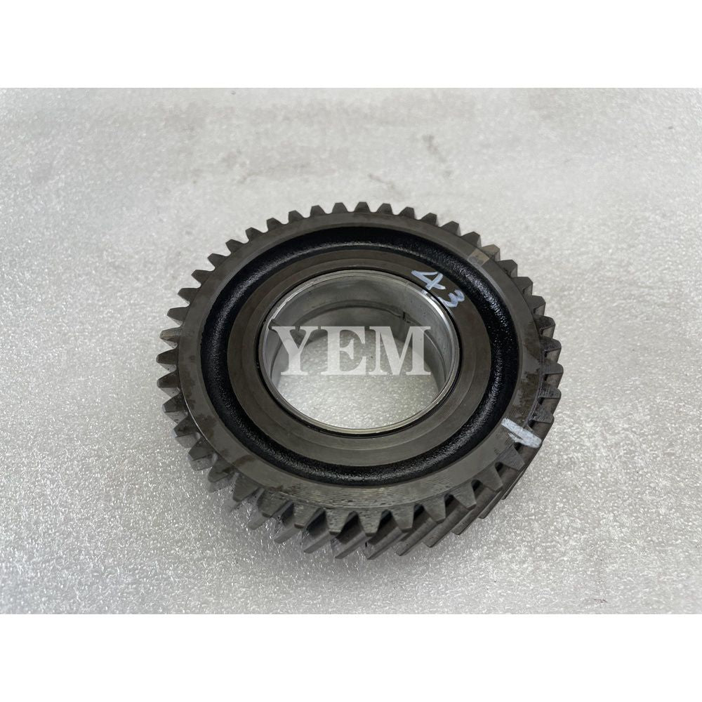 129685-25900 Shaft Idle Gear For yanmar 4TNV88-S 4TNV88-SYY For Yanmar