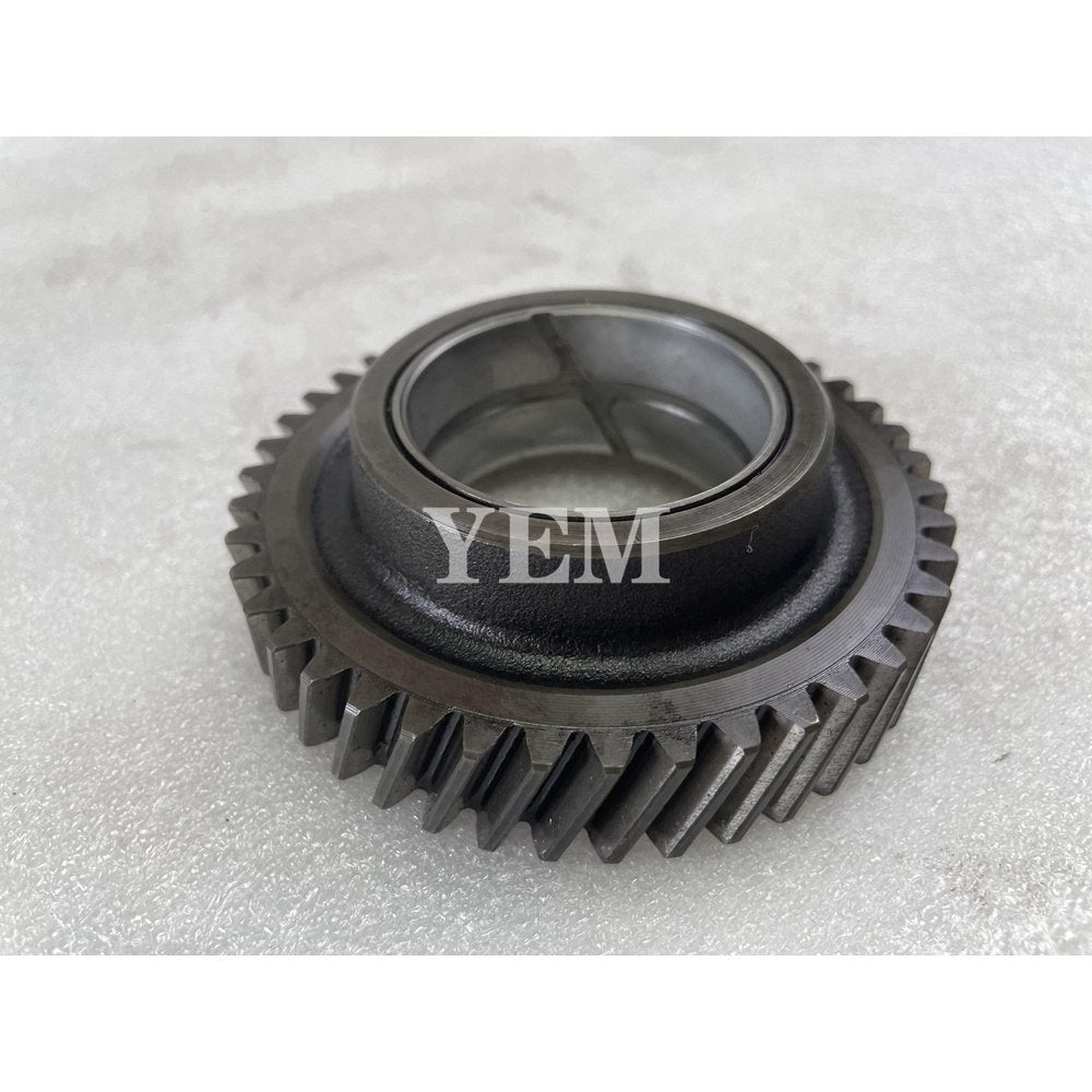 129685-25900 Shaft Idle Gear For yanmar 4TNV88-S 4TNV88-SYY For Yanmar