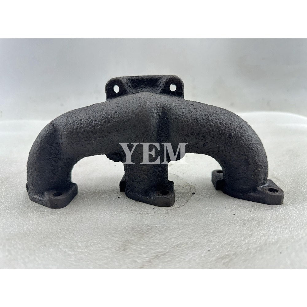 Used Exhaust Manifold For Kubota D1005 Engine Cams 216 excavator For Kubota