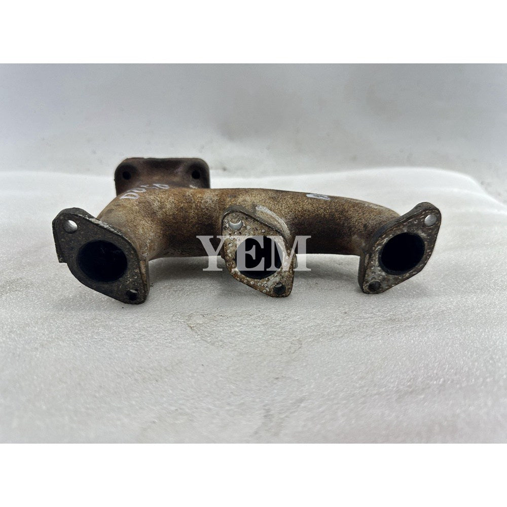 Used Exhaust Manifold For Kubota D850 Engine B40 B6200 B6200HST B1502 B1-14 tractor For Kubota