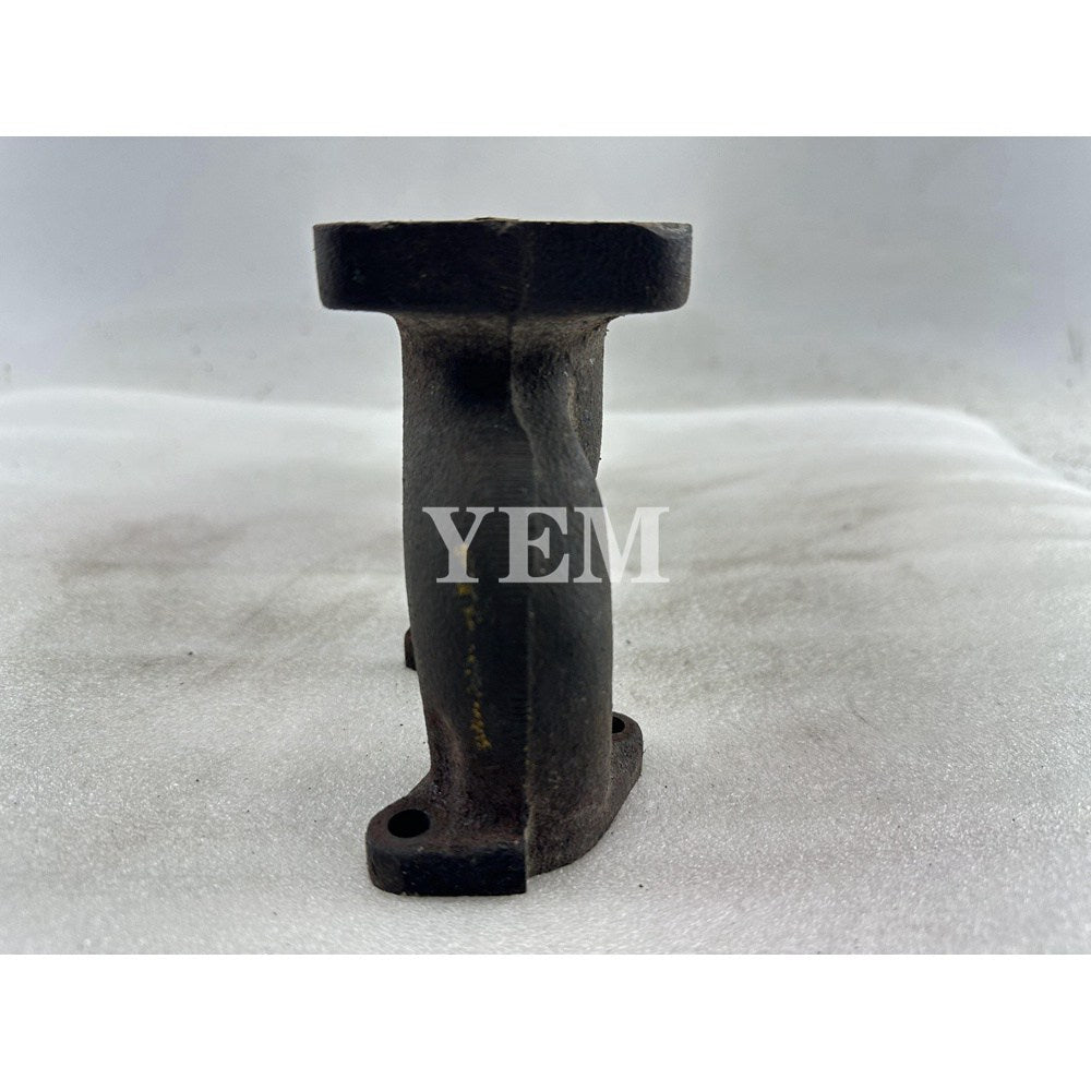 Used Exhaust Manifold For Kubota V1505 Engine Neuson 2800 RDV excavator For Kubota