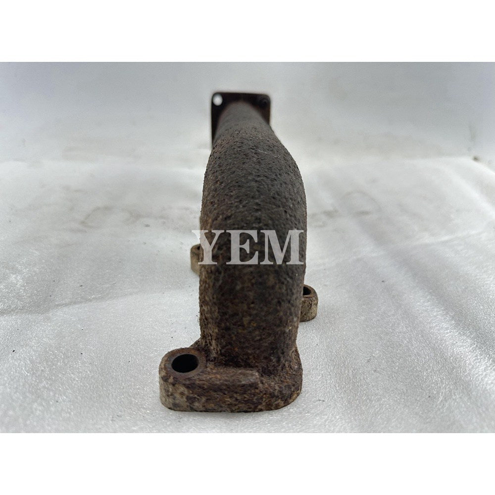 Used Exhaust Manifold For Mitsubishi K4N Engine GX40 MT408 tractor For Mitsubishi