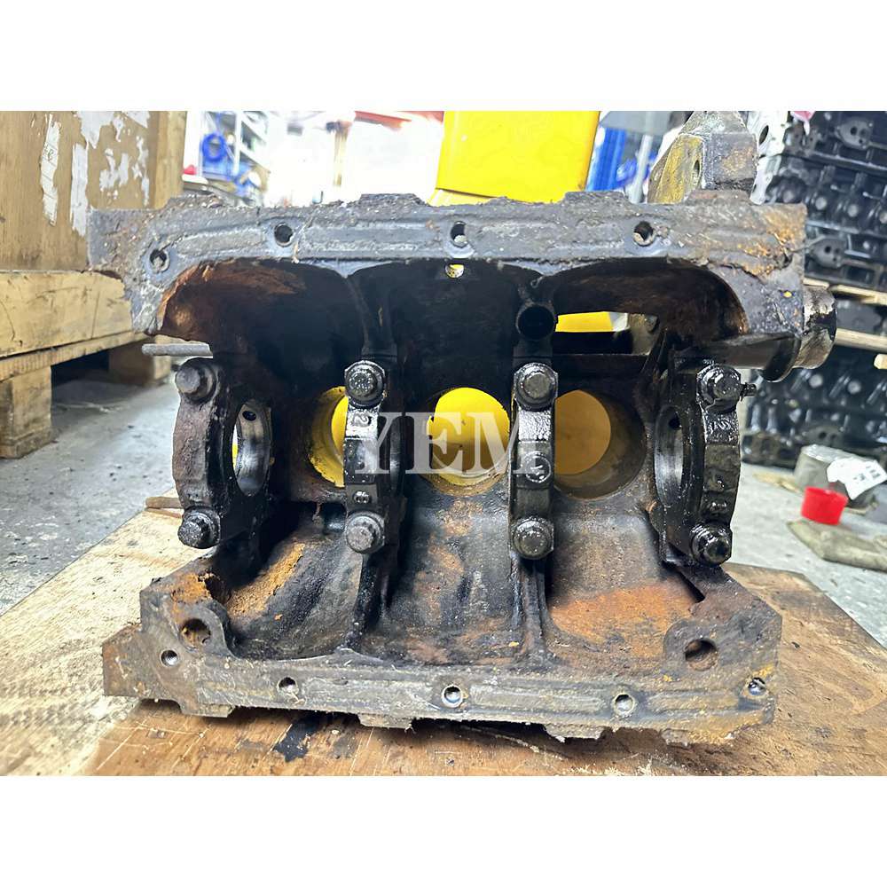 3KC1 Cylinder Block For Isuzu Gehlmax MB 148 excavator For Isuzu