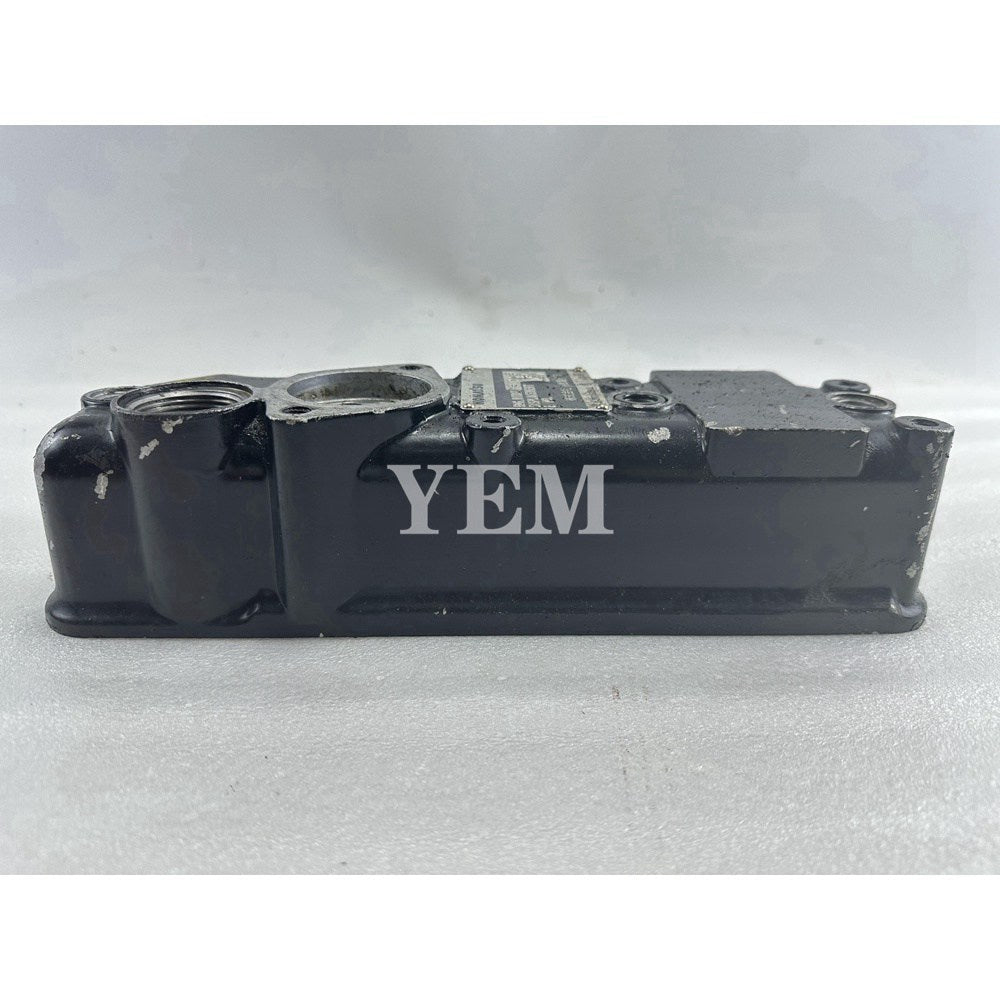 Used 3D82 Valve Chamber Cover For Komatsu 3D82 Engine For Komatsu