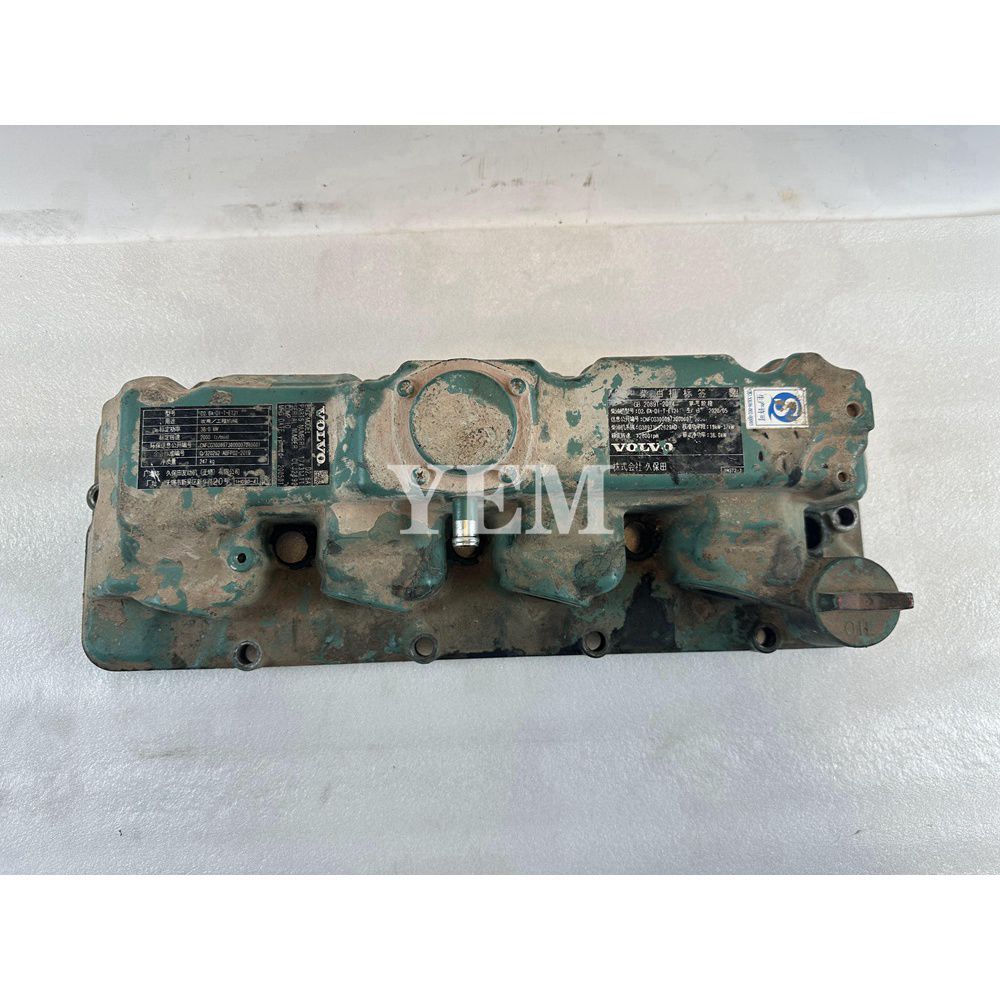 Used D2.6 Valve Chamber Cover For Volvo D2.6 Engine