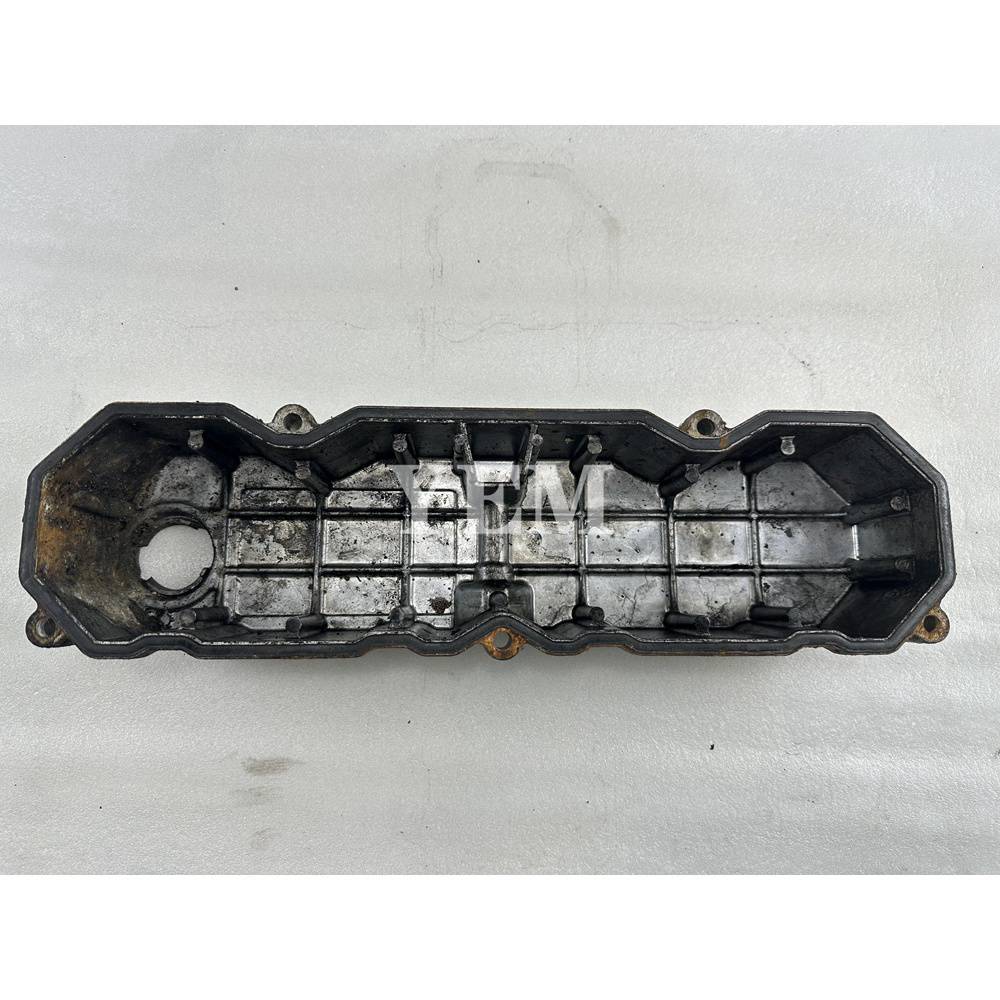 Used S4Q2 Valve Chamber Cover For Mitsubishi S4Q2 Engine For Mitsubishi