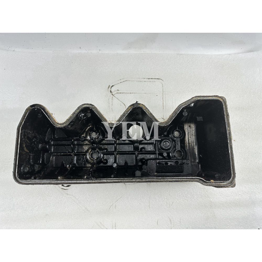 Used 3KB1 Valve Chamber Cover For Isuzu 3KB1 Engine For Isuzu