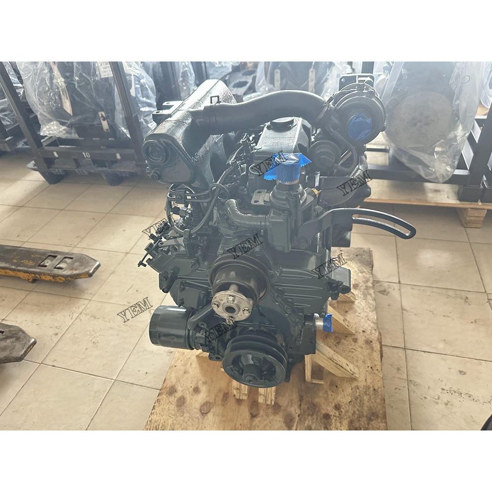 New V2403-DI-T Engine serial number 7CY1066 For Kubota Engine Assembly For Kubota