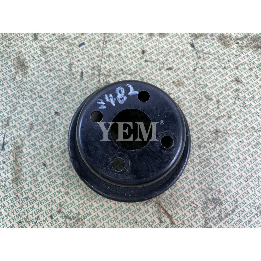 Z482 FAN PULLEY FOR KUBOTA (USED) For Kubota