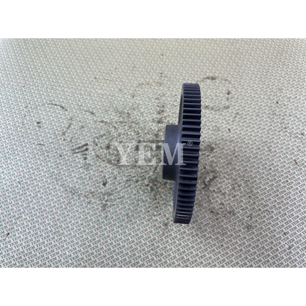 FOR KUBOTA ENGINE V2607 IDLER GEAR For Kubota