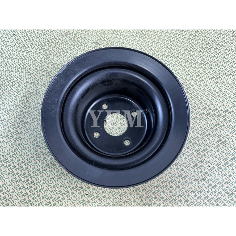 V3307 FAN PULLEY FOR KUBOTA (USED) For Kubota