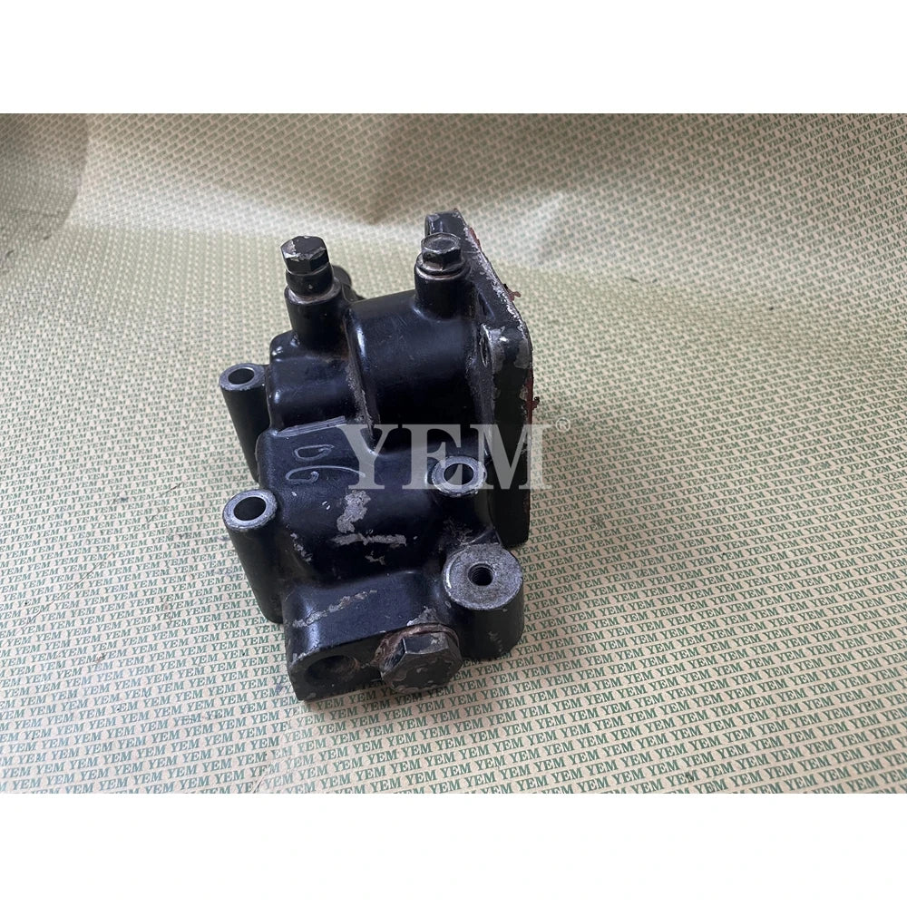 4TNV106 THERMOSTAT COVER ASSY FOR YANMAR (USED) For Yanmar