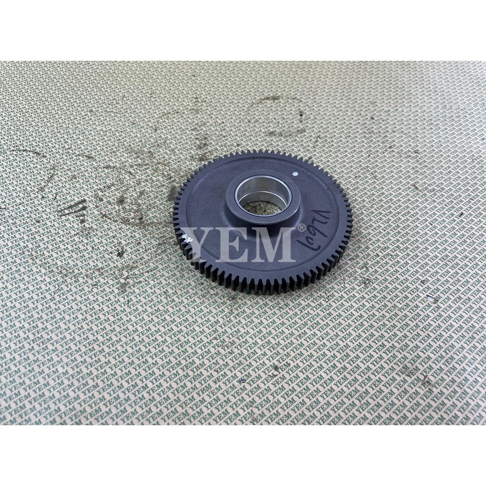 FOR KUBOTA ENGINE V2607 IDLER GEAR For Kubota