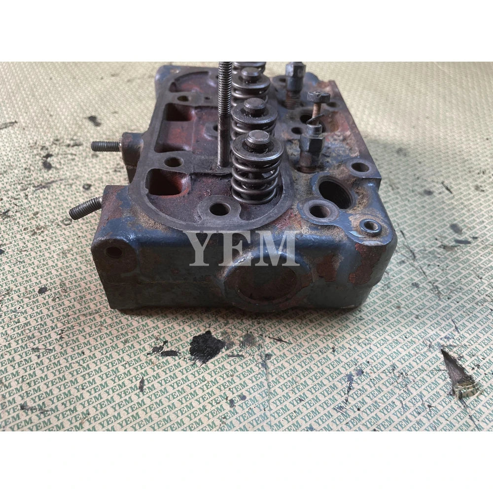 USED CYLINDER HEAD ASSY FOR KUBOTA Z430 ENGINE For Kubota