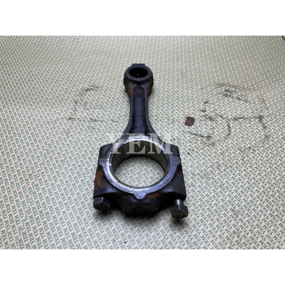 V1902 CON ROD 15471-22010 FOR KUBOTA (USED) For Kubota