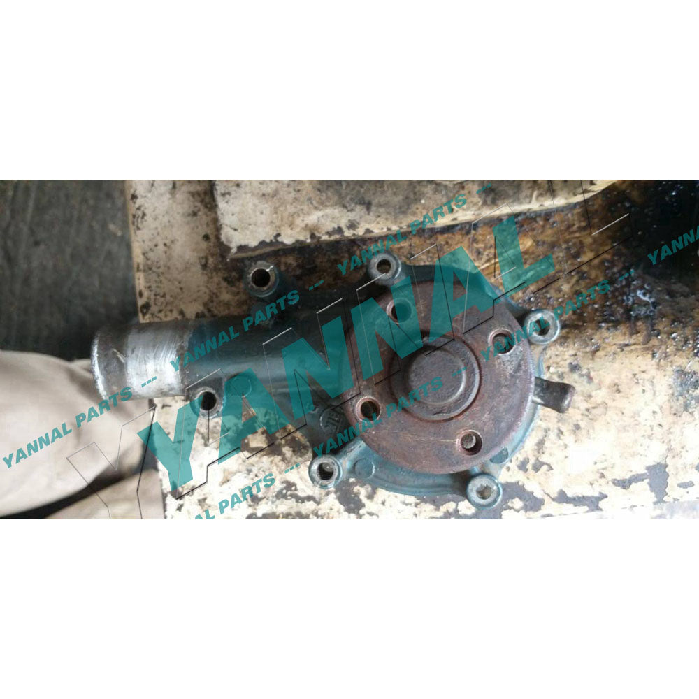 KUBOTA D905 WATER PUMP For Kubota