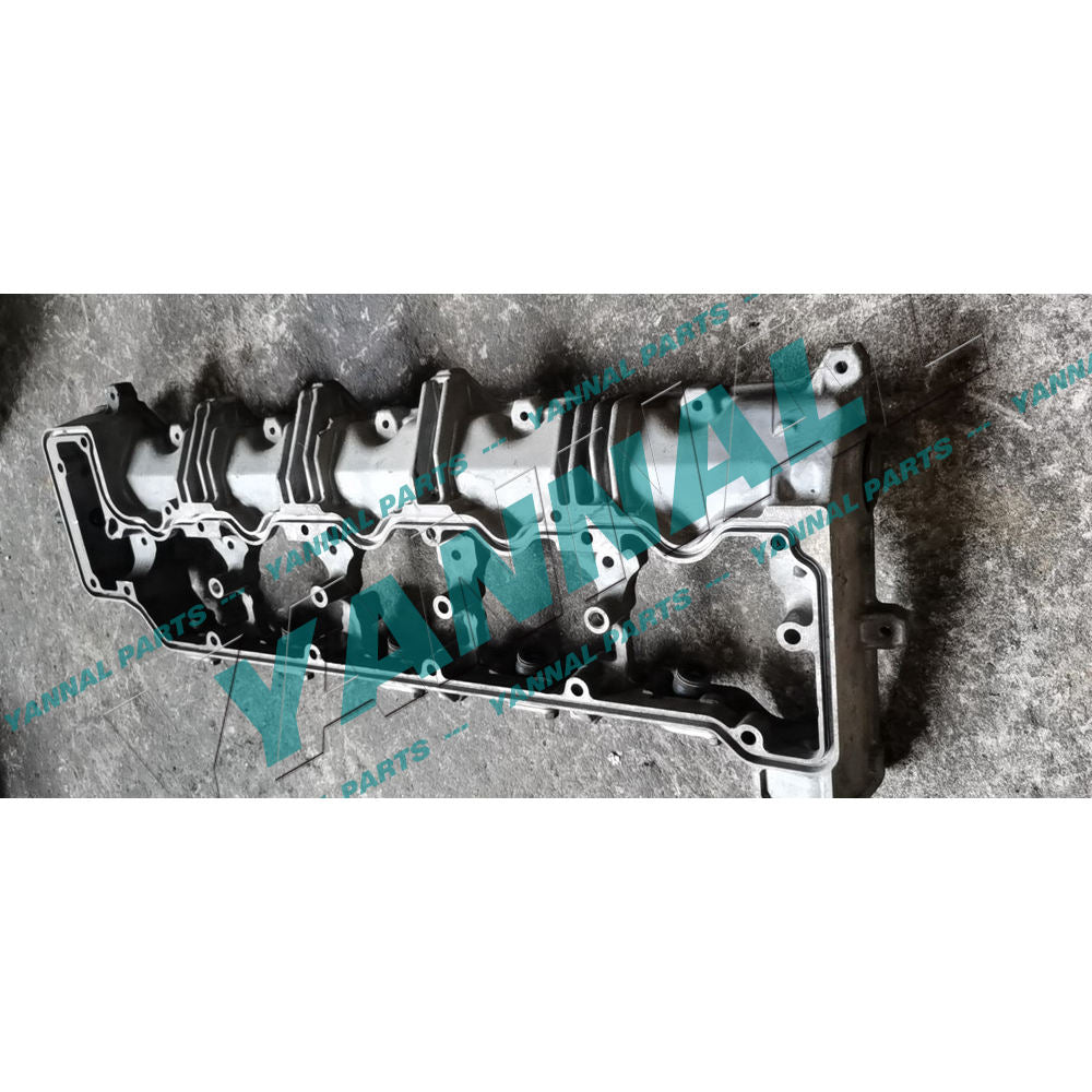 HINO J07C VALVE CHAMBER COVER For Hino