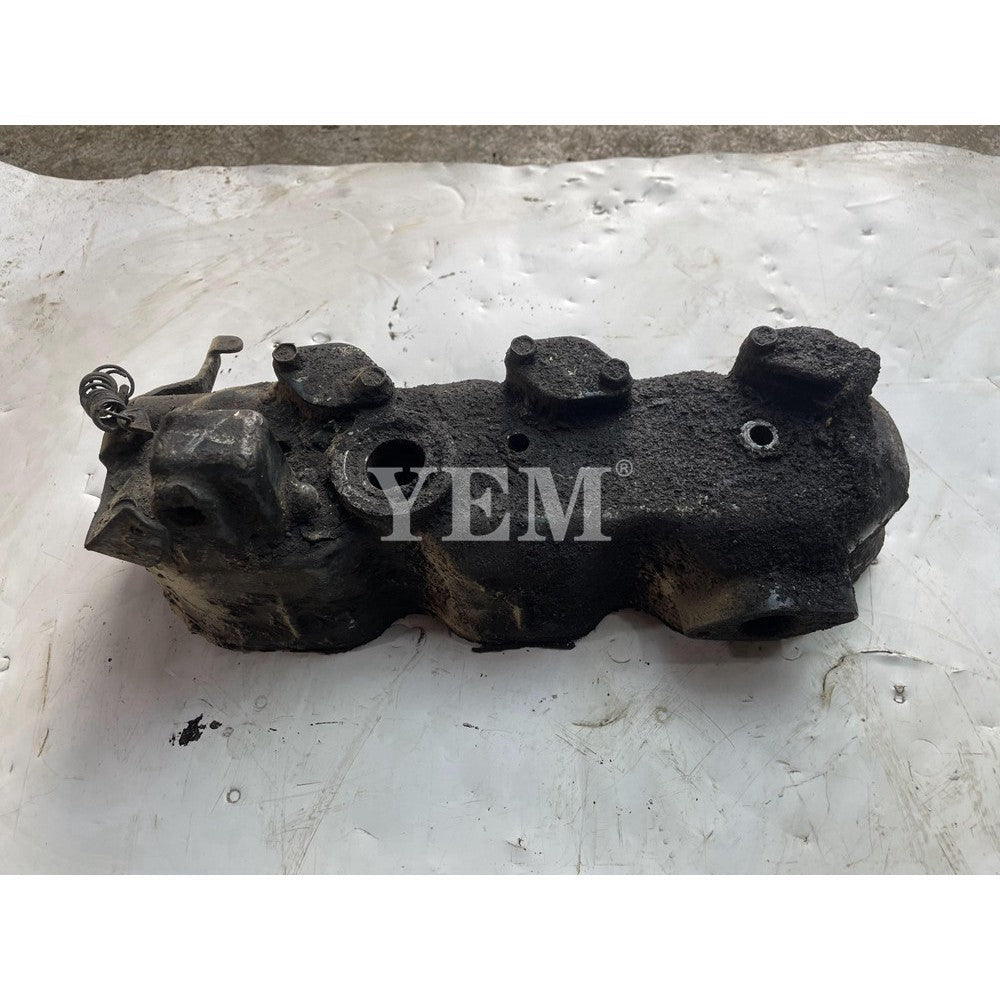 VALVE COVER FOR KUBOTA D1302 DIESEL ENGINE For Kubota