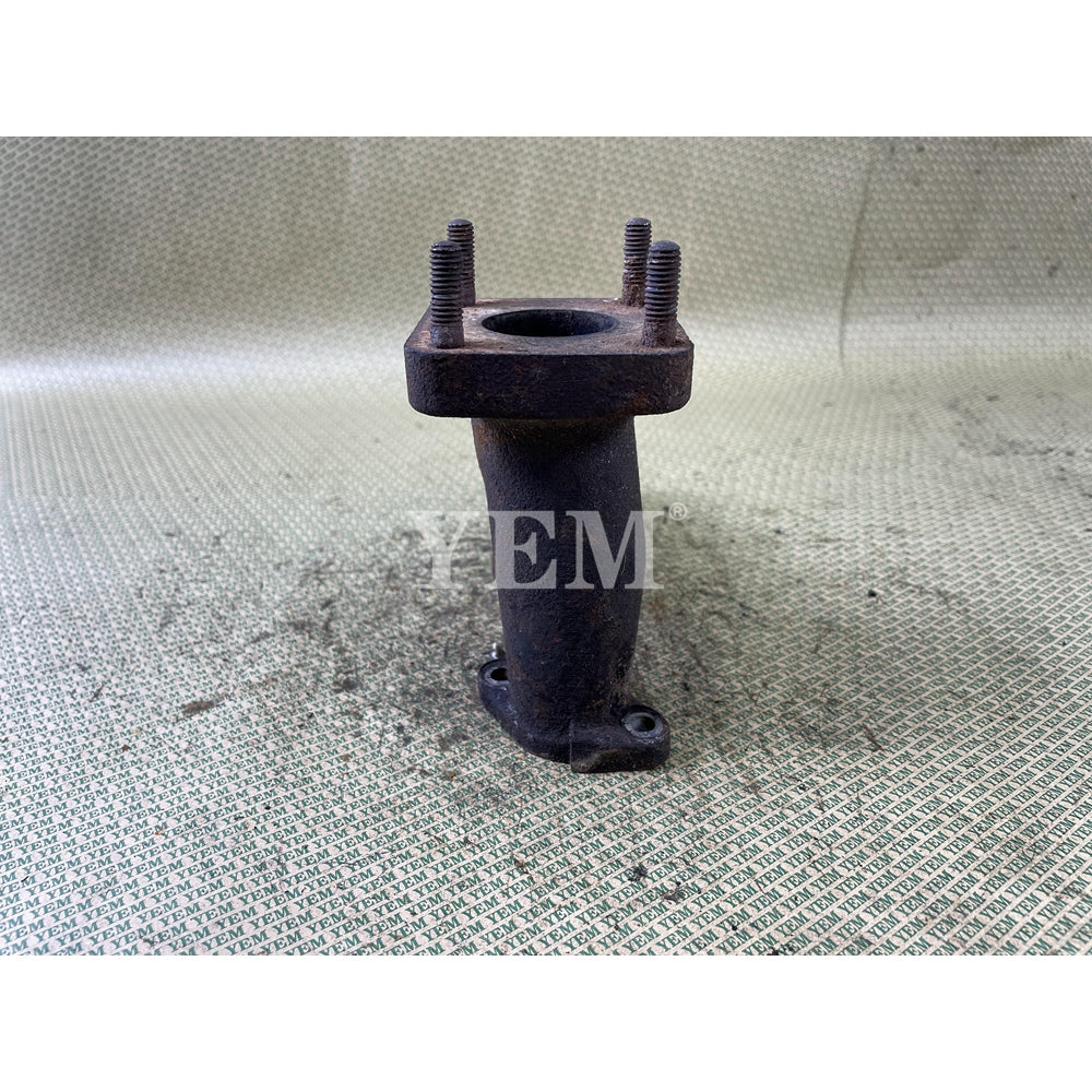 SECOND HAND EXHAUST MANIFOLD FOR KUBOTA D850 DIESEL ENGINE PARTS For Kubota